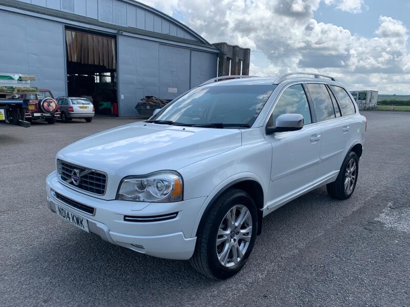 View VOLVO XC90 2.4 D5 SE Lux