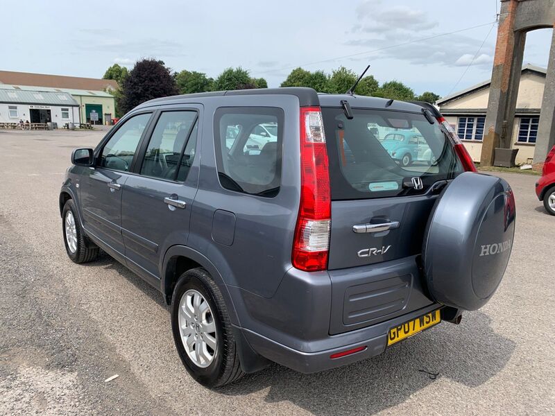 HONDA CR-V